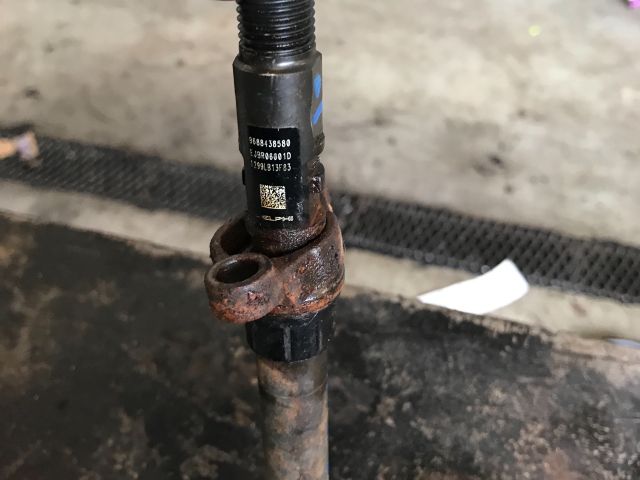 bontott CITROËN C5 Porlasztó (1 db)