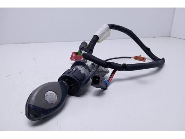 bontott CITROËN C5 Gyújtáskapcsoló