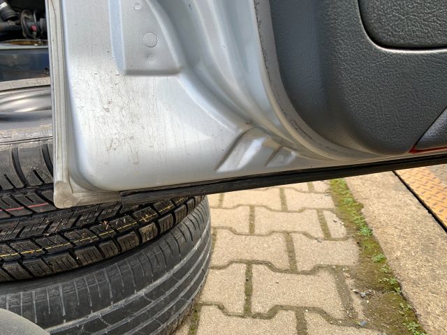 bontott CITROËN C5 Jobb első Féknyereg Munkahengerrel