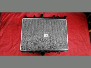 bontott CITROËN C5 Vízhűtő Radiátor (Klímás)