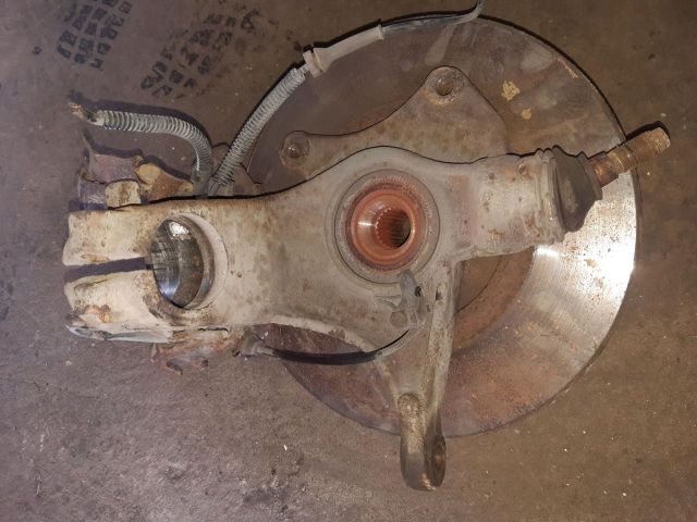 bontott CITROËN C5 Bal első Csonkállvány Kerékaggyal