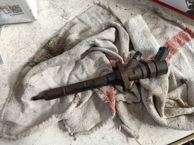 bontott CITROËN C5 Porlasztó (1 db)