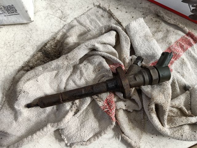 bontott CITROËN C5 Porlasztó (1 db)