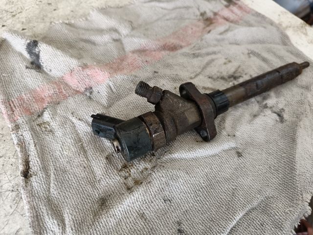 bontott CITROËN C5 Porlasztó (1 db)