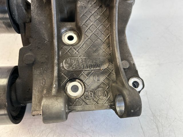 bontott CITROËN C5 Klíma Szervó Szivattyú Bak