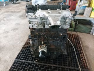 bontott CITROËN C5 Motor (Fűzött blokk hengerfejjel)