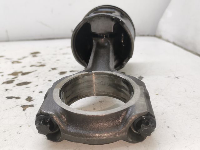 bontott CITROËN C5 Dugattyú és Hajtókar