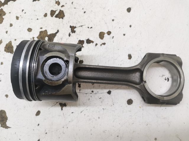 bontott CITROËN C5 Dugattyú és Hajtókar