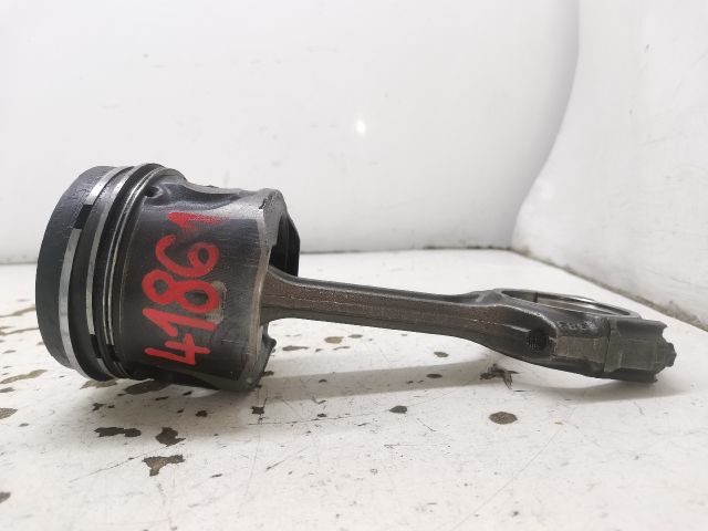 bontott CITROËN C5 Dugattyú és Hajtókar