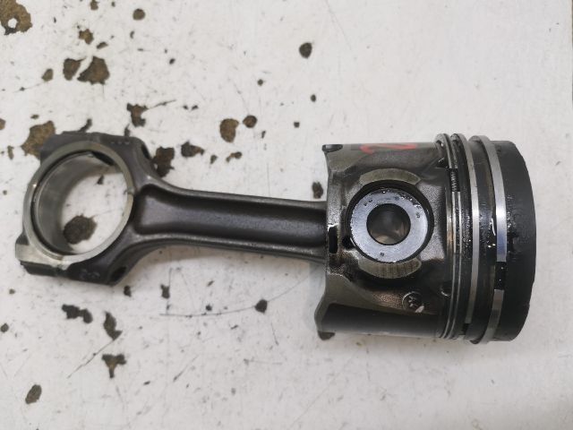 bontott CITROËN C5 Dugattyú és Hajtókar