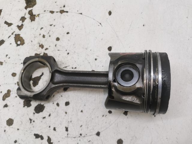 bontott CITROËN C5 Dugattyú és Hajtókar