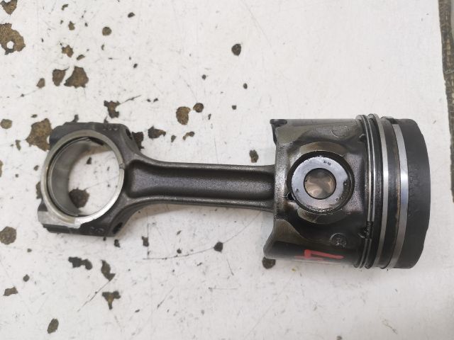 bontott CITROËN C5 Dugattyú és Hajtókar