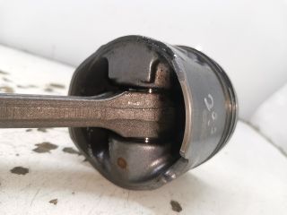 bontott CITROËN C5 Dugattyú és Hajtókar