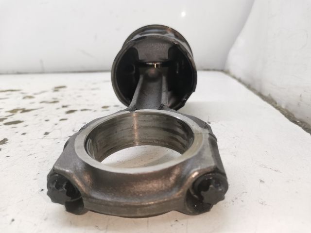 bontott CITROËN C5 Dugattyú és Hajtókar