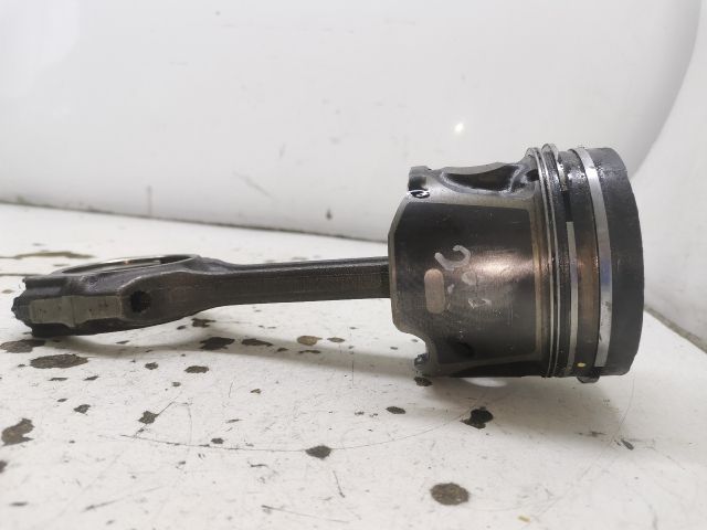 bontott CITROËN C5 Dugattyú és Hajtókar