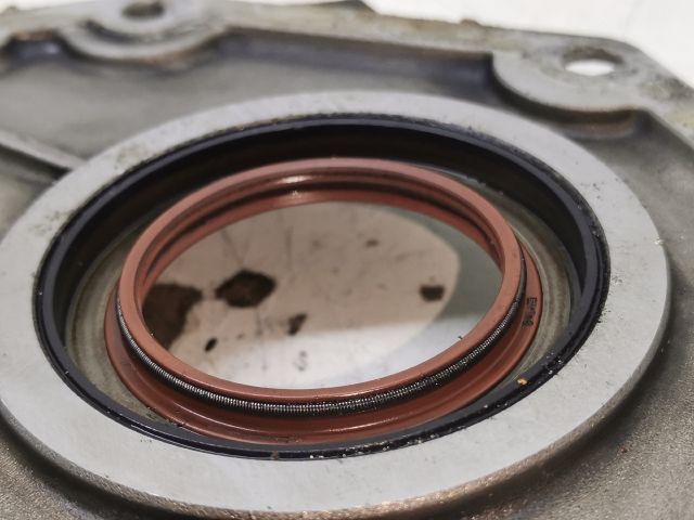 bontott CITROËN C5 Első Főtengely Szimmeringház