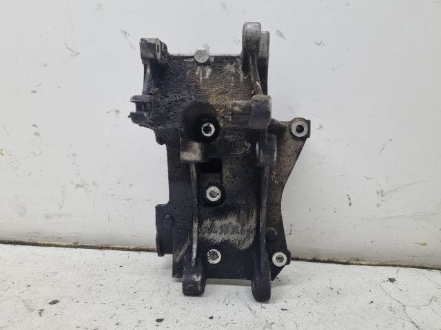 bontott CITROËN C5 Generátor Tartó Bak