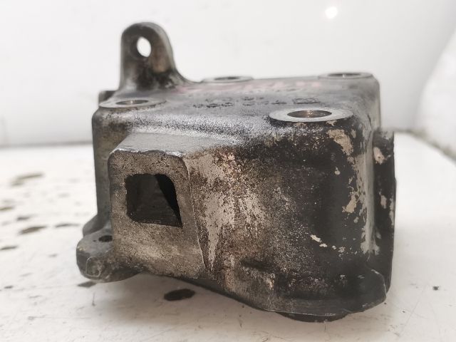 bontott CITROËN C5 Motor Tartó Bak (Fém)