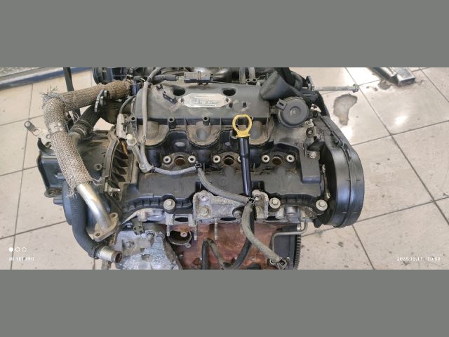 bontott CITROËN C5 Motor (Fűzött blokk hengerfejjel)