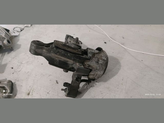 bontott CITROËN C5 Motor Tartó Bak (Fém)