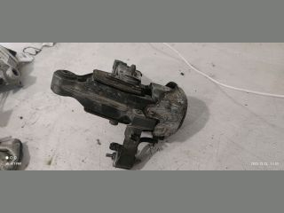 bontott CITROËN C5 Motor Tartó Bak (Fém)