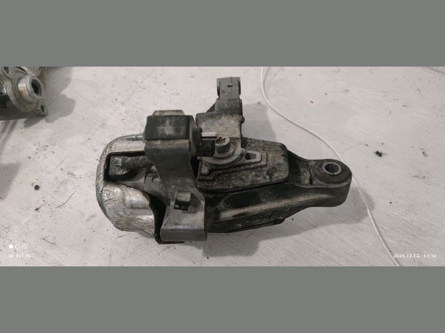 bontott CITROËN C5 Motor Tartó Bak (Fém)