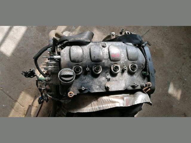 bontott CITROËN C5 Motor (Fűzött blokk hengerfejjel)