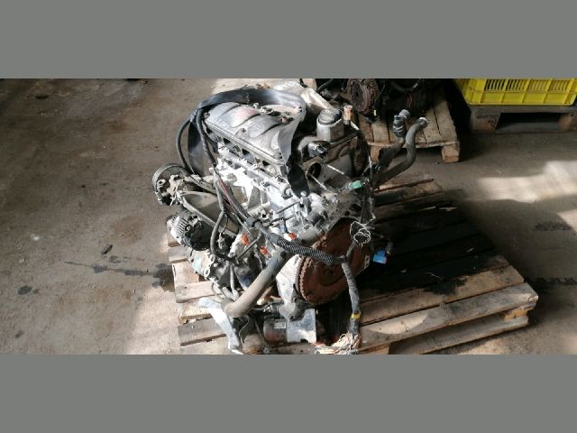 bontott CITROËN C5 Motor (Fűzött blokk hengerfejjel)