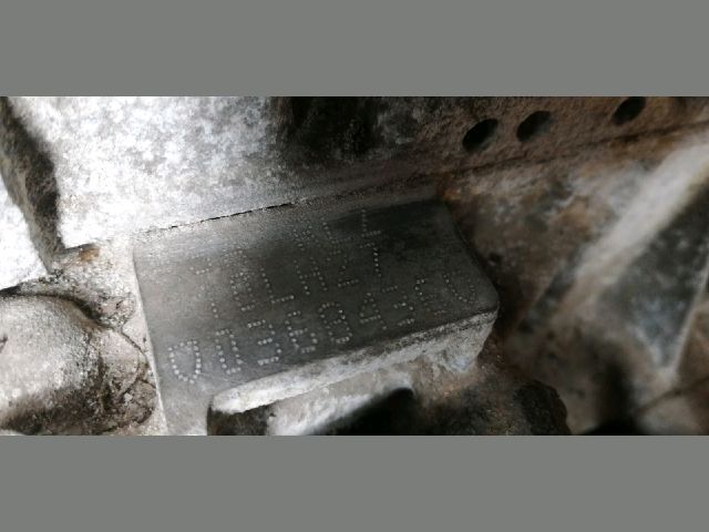 bontott CITROËN C5 Motor (Fűzött blokk hengerfejjel)