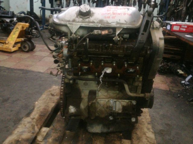 bontott CITROËN C5 Motor (Fűzött blokk hengerfejjel)