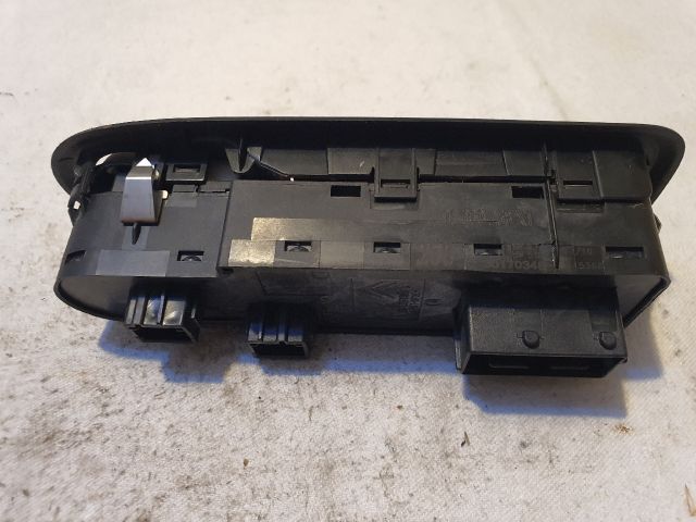 bontott CITROËN C5 Ablakemelő és Tükör Kapcsoló