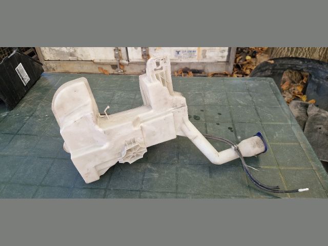 bontott CITROËN C5 Ablakmosó Tartály