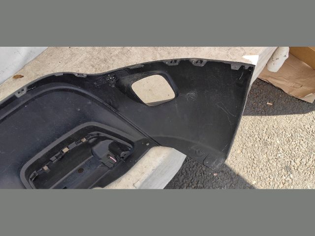 bontott CITROËN C5 AIRCROSS Hátsó Lökhárító (Üresen)