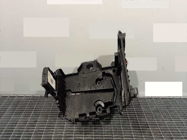 bontott CITROËN C5 Akkumulátor Tartó