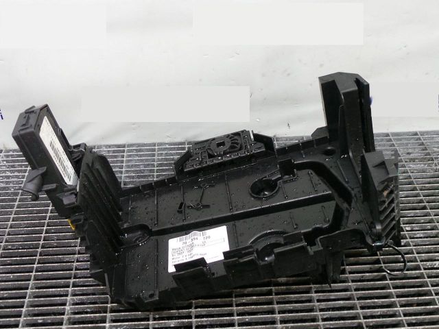 bontott CITROËN C5 Akkumulátor Tartó