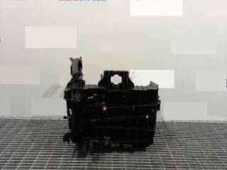 bontott CITROËN C5 Akkumulátor Tartó