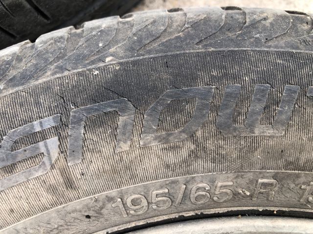 bontott CITROËN C5 Alufelni Szett Gumival