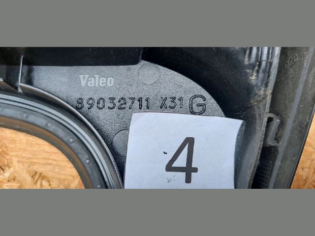 bontott CITROËN C5 Bal Belső Hátsó Lámpa