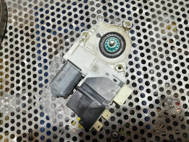 bontott CITROËN C5 Bal első Ablakemelő Motor