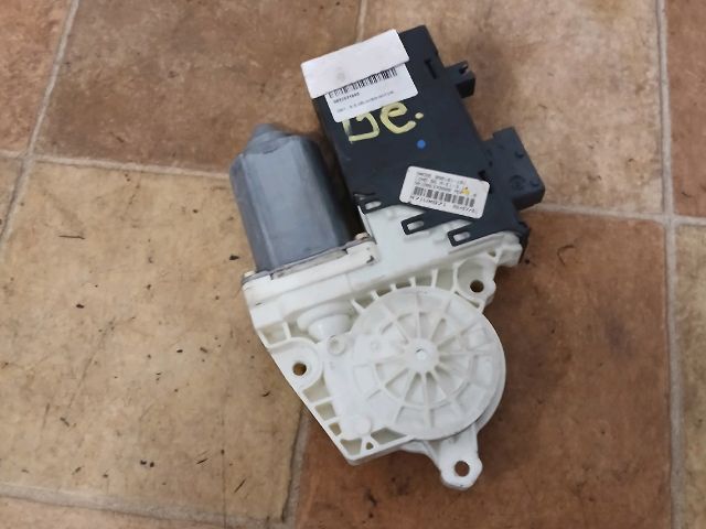 bontott CITROËN C5 Bal első Ablakemelő Motor