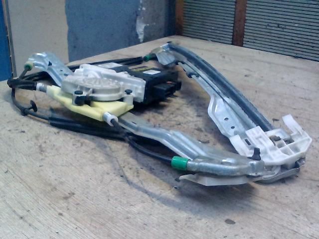bontott CITROËN C5 Bal első Ablakemelő Szerkezet (Elektromos)