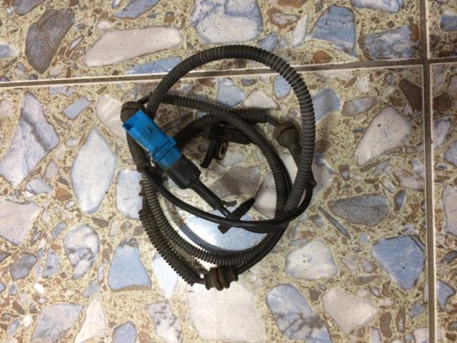 bontott CITROËN C5 Bal első ABS Jeladó