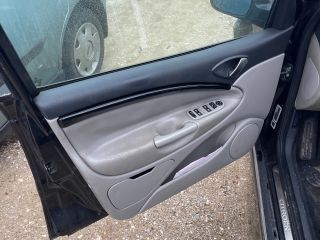 bontott CITROËN C5 Bal első Alsó Zsanér