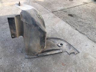 bontott CITROËN C5 Bal első Első Dobbetét (Kerékjárati, Műanyag)