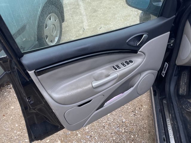 bontott CITROËN C5 Bal első Felső Zsanér