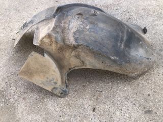 bontott CITROËN C5 Bal első Hátsó Dobbetét (Kerékjárati, Műanyag)