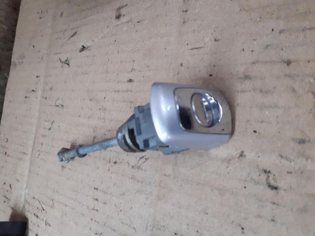 bontott CITROËN C5 Bal első Zárbetét