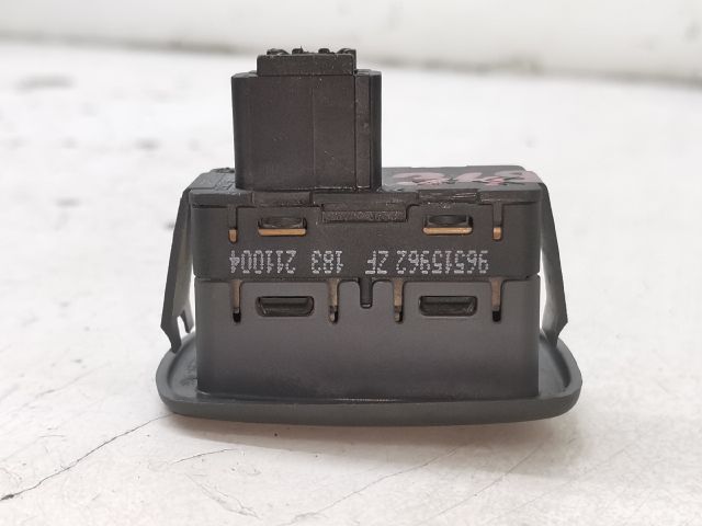 bontott CITROËN C5 Bal hátsó Ablakemelő Kapcsoló