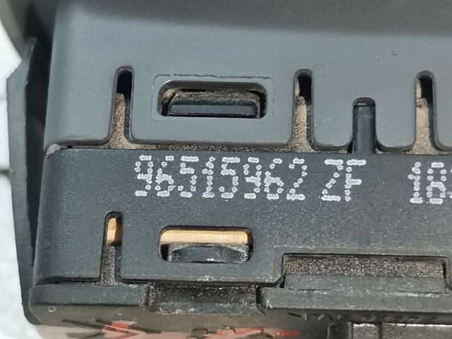 bontott CITROËN C5 Bal hátsó Ablakemelő Kapcsoló