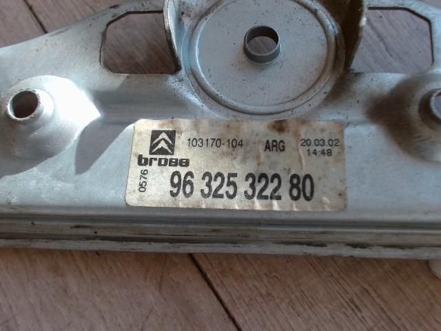 bontott CITROËN C5 Bal hátsó Ablakemelő Szerkezet (Mechanikus)